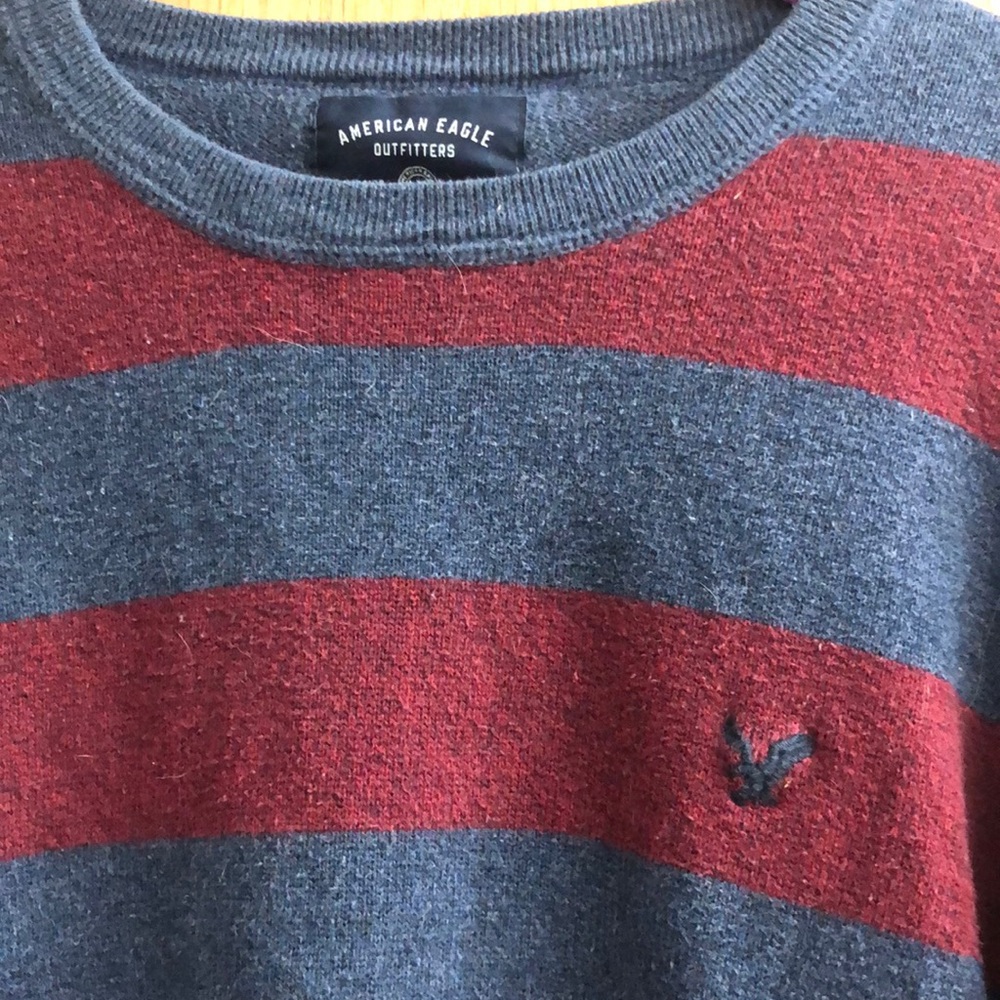 American eagle sweater